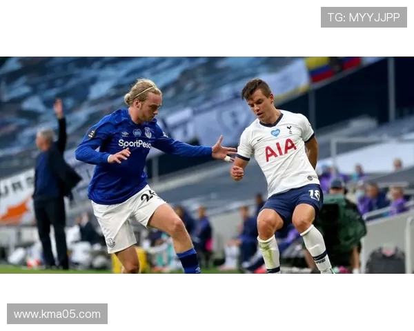 桑德兰纪录片热度攀升，球迷关注球队复兴历程