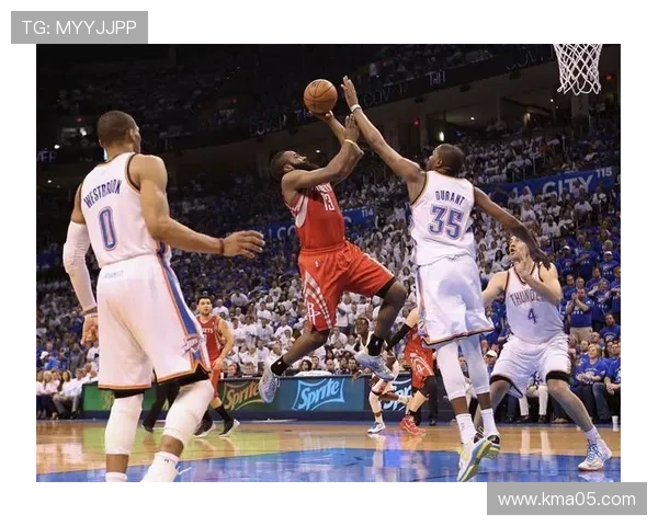 加内特关键挡拆制造错位提升球队防守效率明显